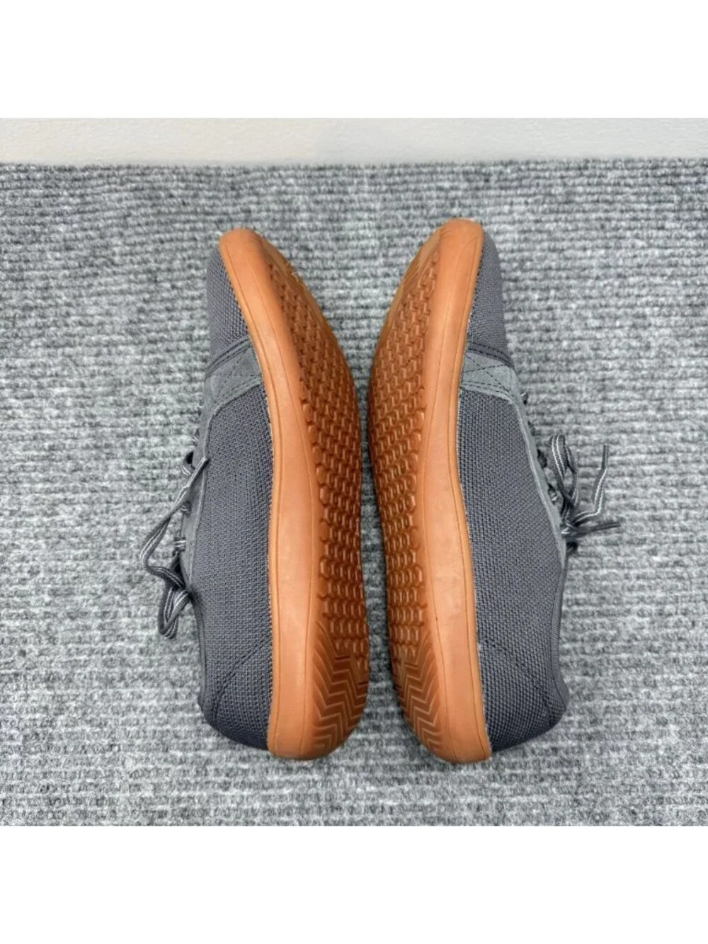 WHITIN Wide Barefoot Shoes Mens 8US/41EU Gray Gum Minimalist Zero Drop Sneaker